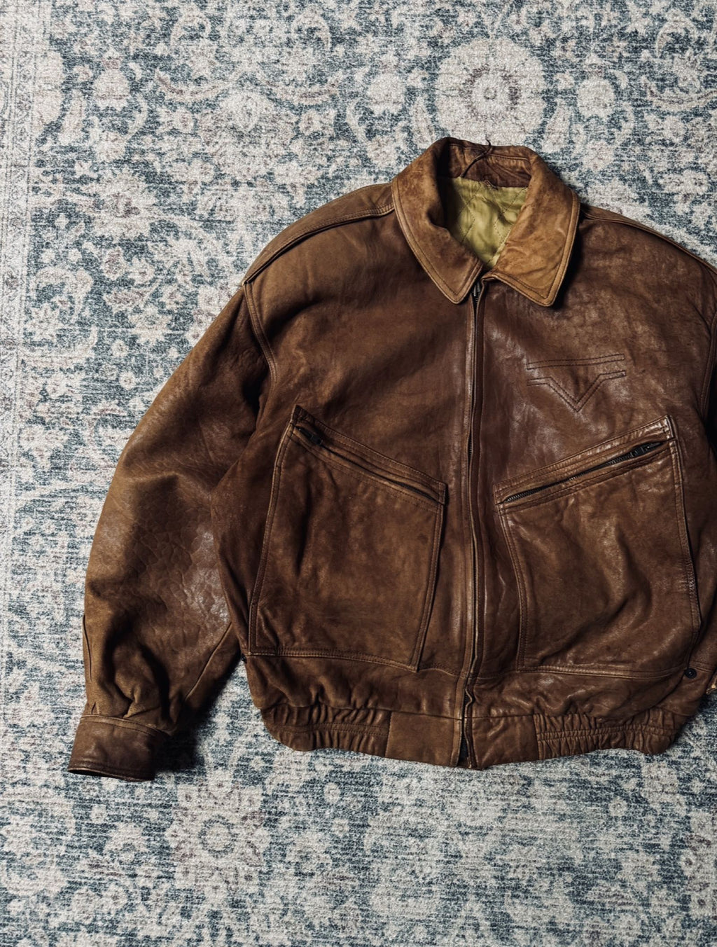 Vintage brown retro bomber leather jacker