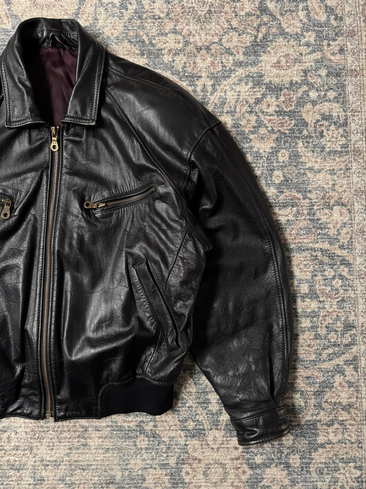 90s black heavy bomber leather jacket