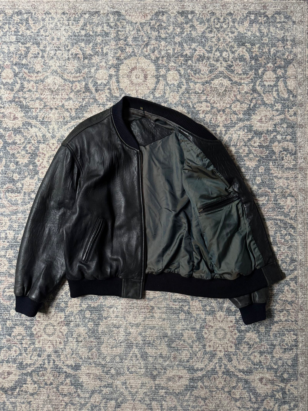 Vintage heavy bomber flyers leather jacket