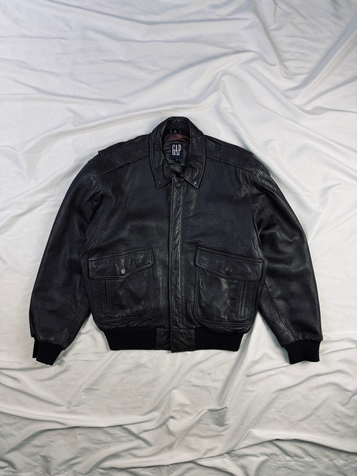 GAP heavy grain bomber leather jacket