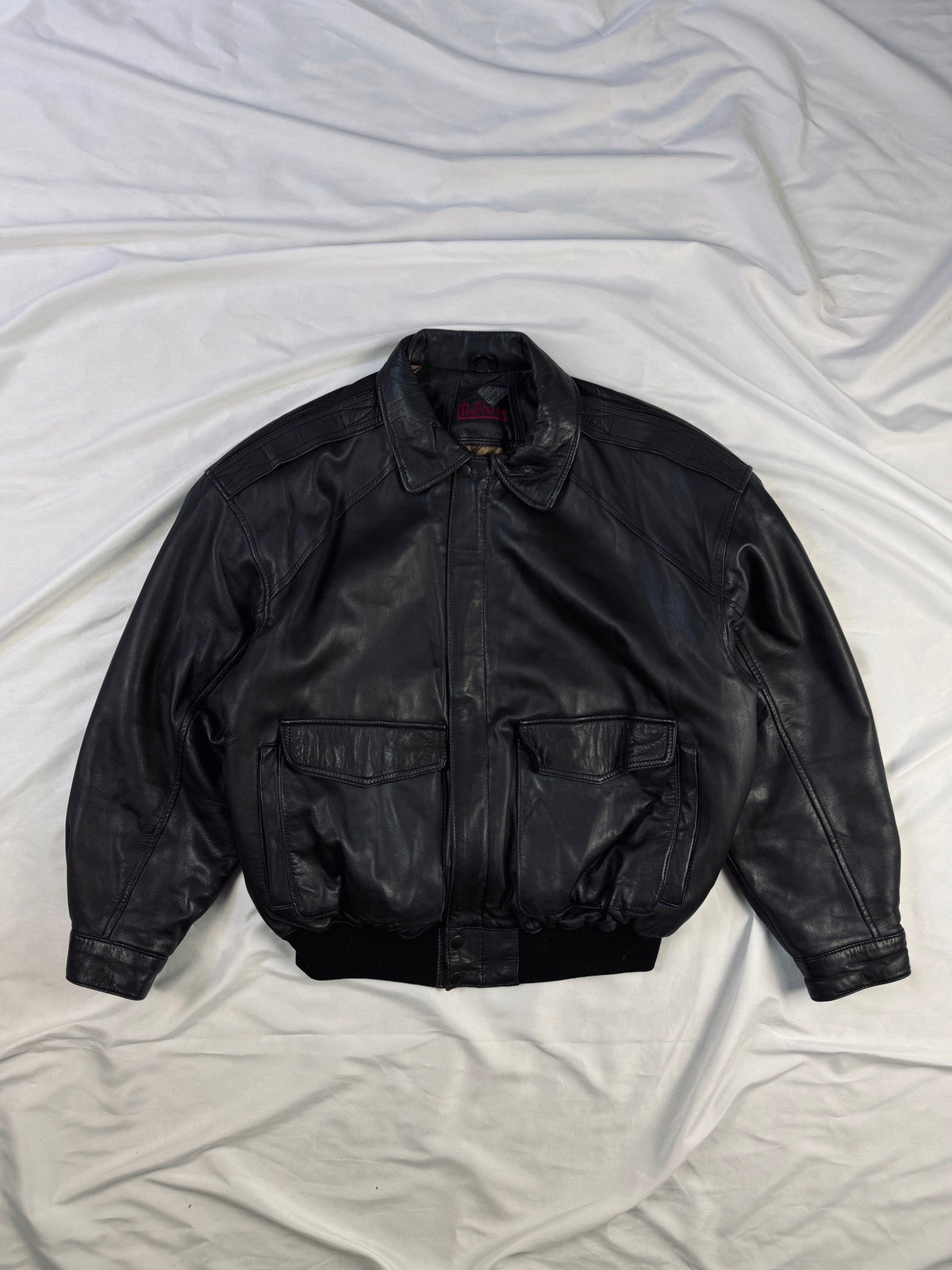 vintage 90s heavy bomber black leather jacket aviator