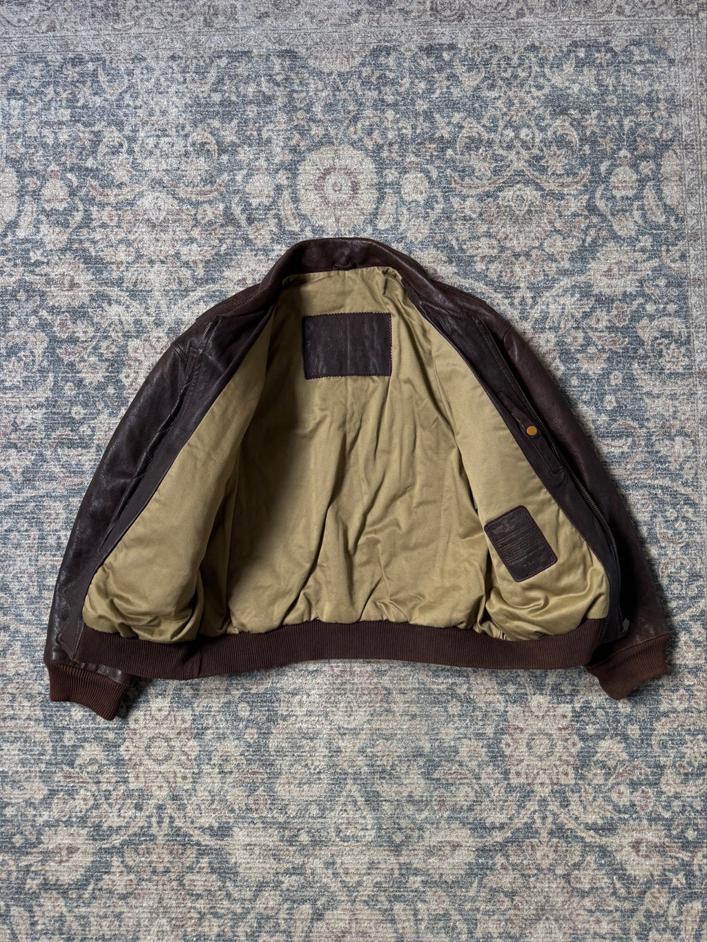 Heavy full grain brown 90s leather jacket aviator bomber