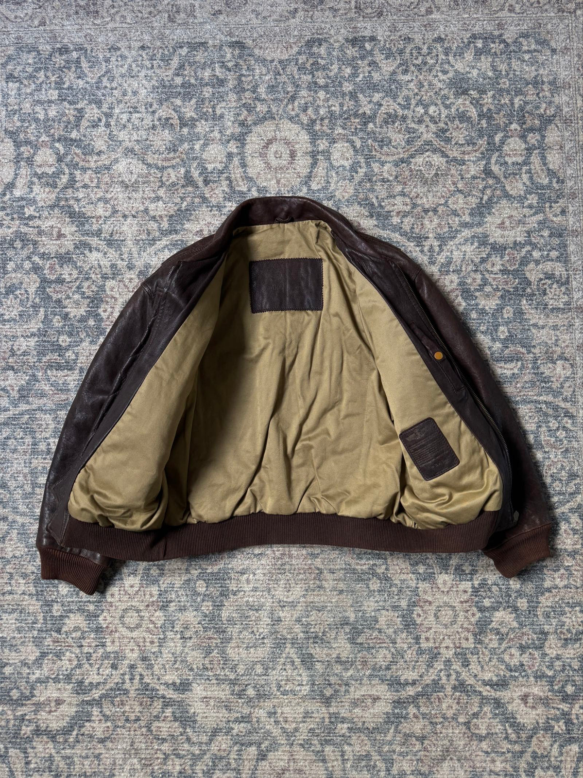 Heavy full grain brown 90s leather jacket aviator bomber