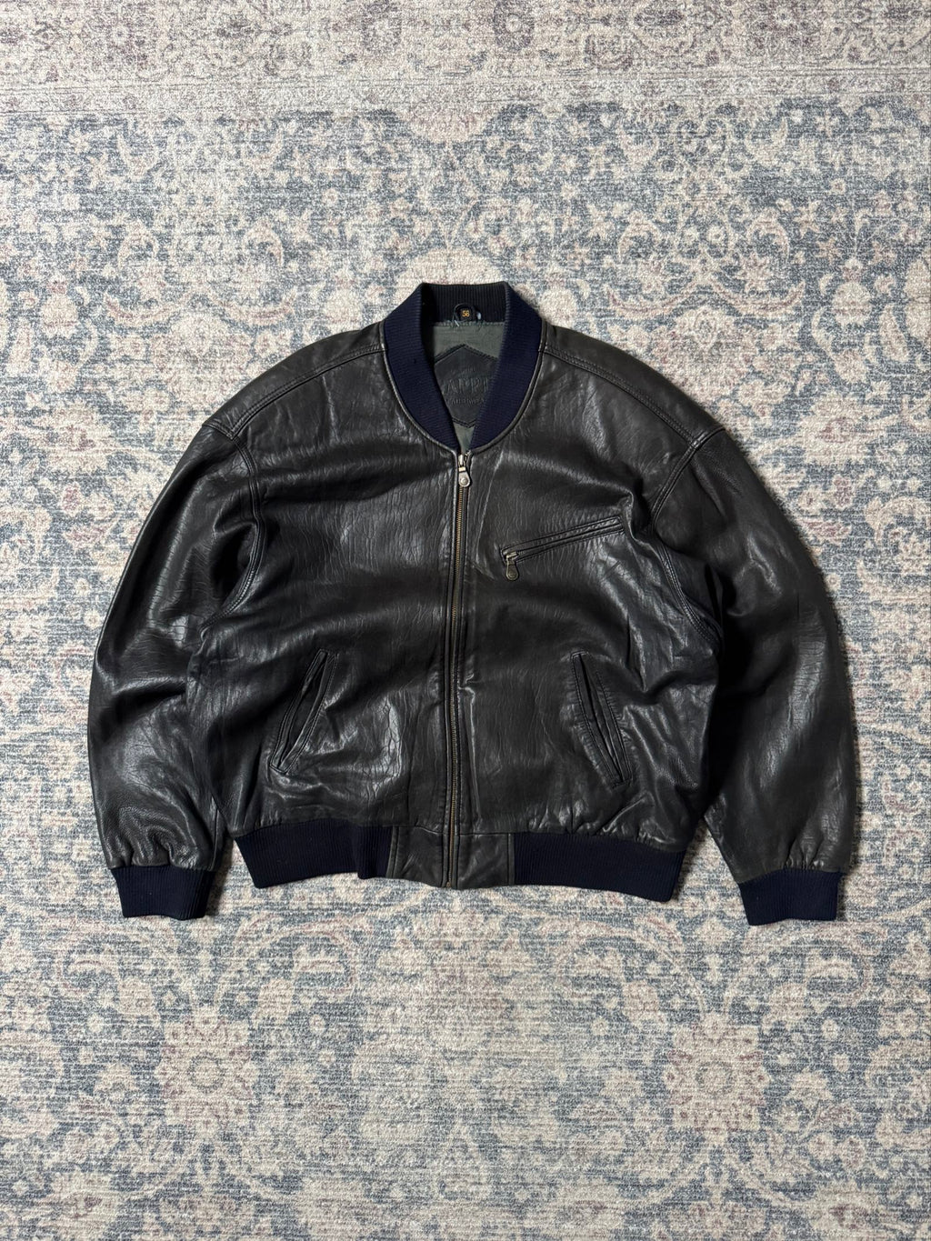 Basic black bomber 90s leather jacket
