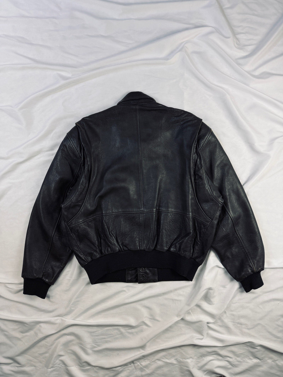GAP heavy grain bomber leather jacket