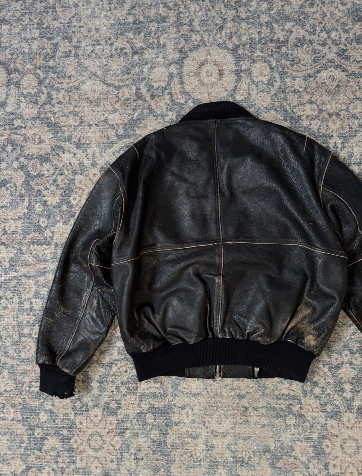 Heavy distressed brown patina leather jacket 90s