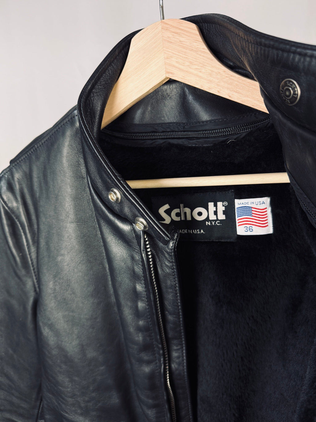 Schott NYC Heavy black café racer jacket