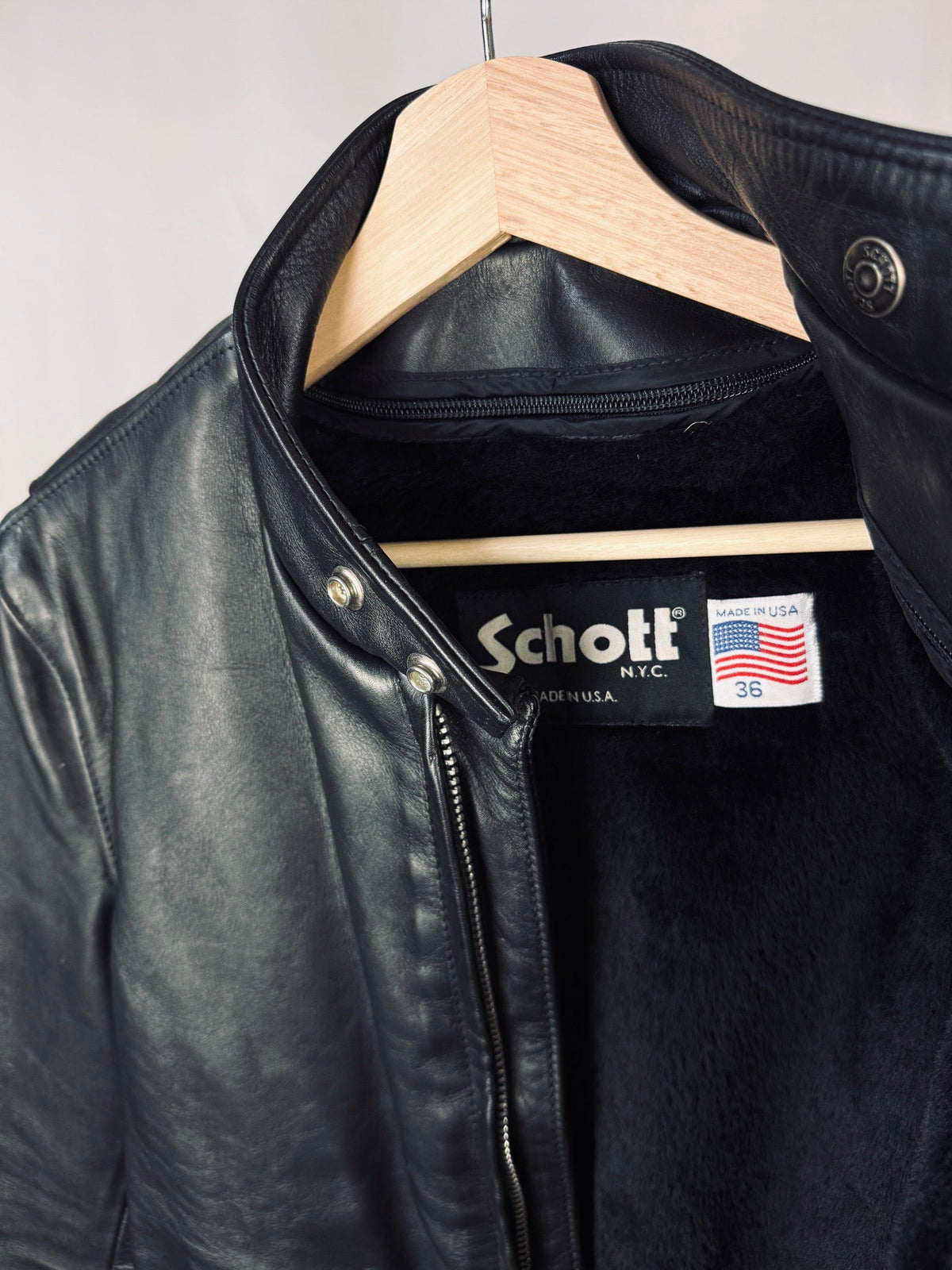Schott NYC Heavy black café racer jacket