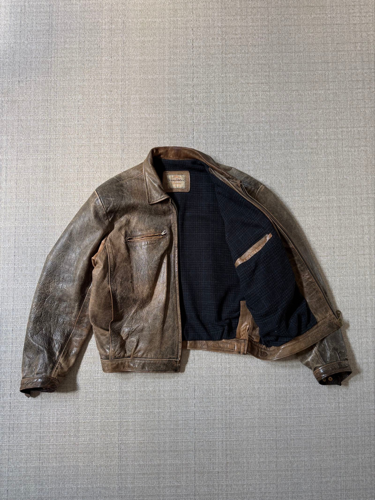Vintage 80s heavy boxy patina leather jacket