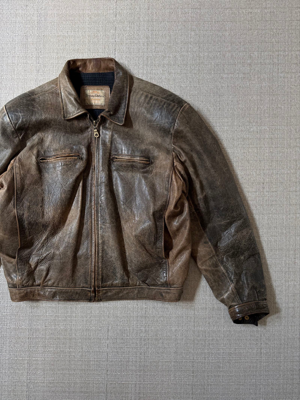 Vintage 80s heavy boxy patina leather jacket