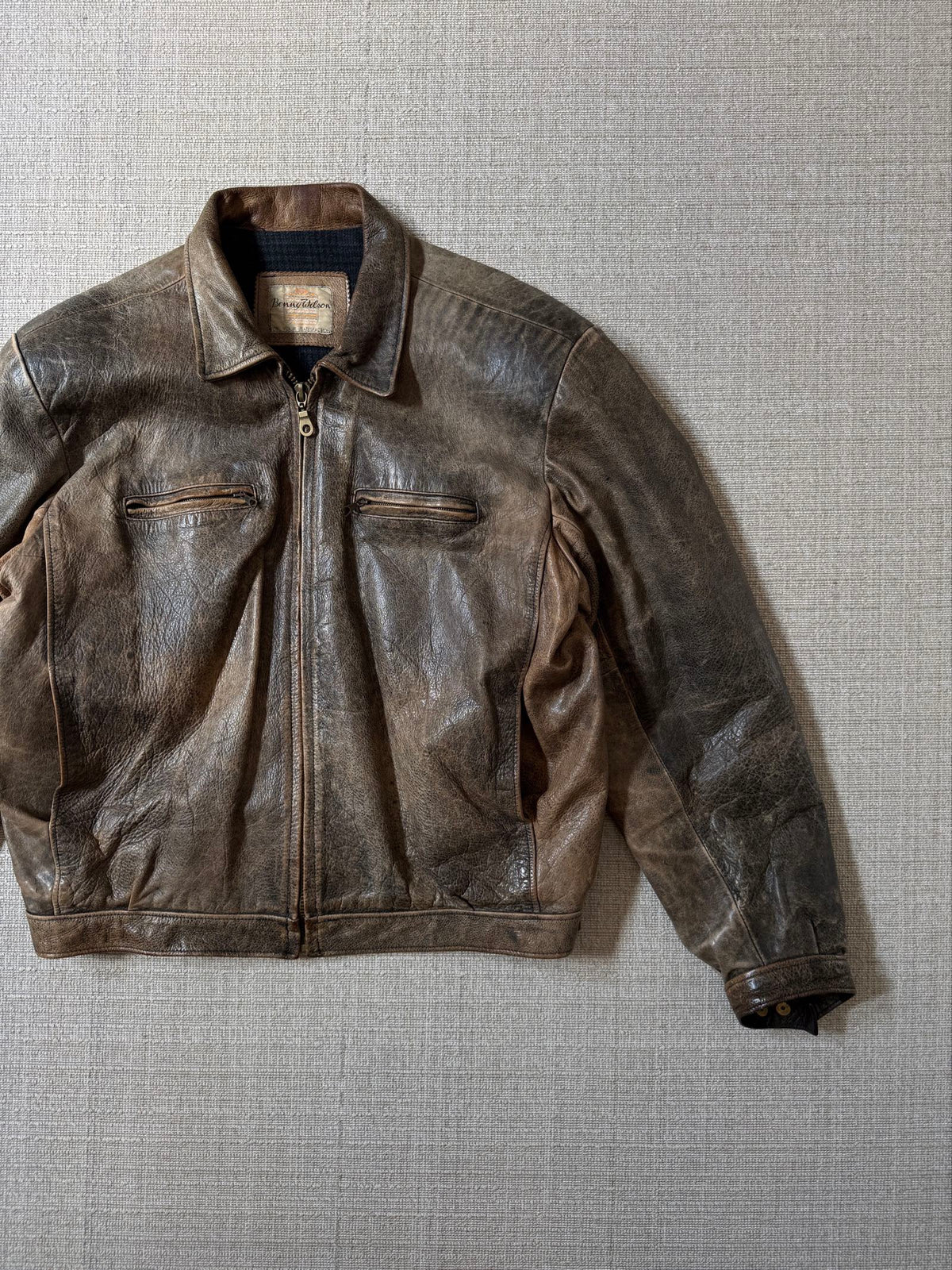 Vintage 80s heavy boxy patina leather jacket
