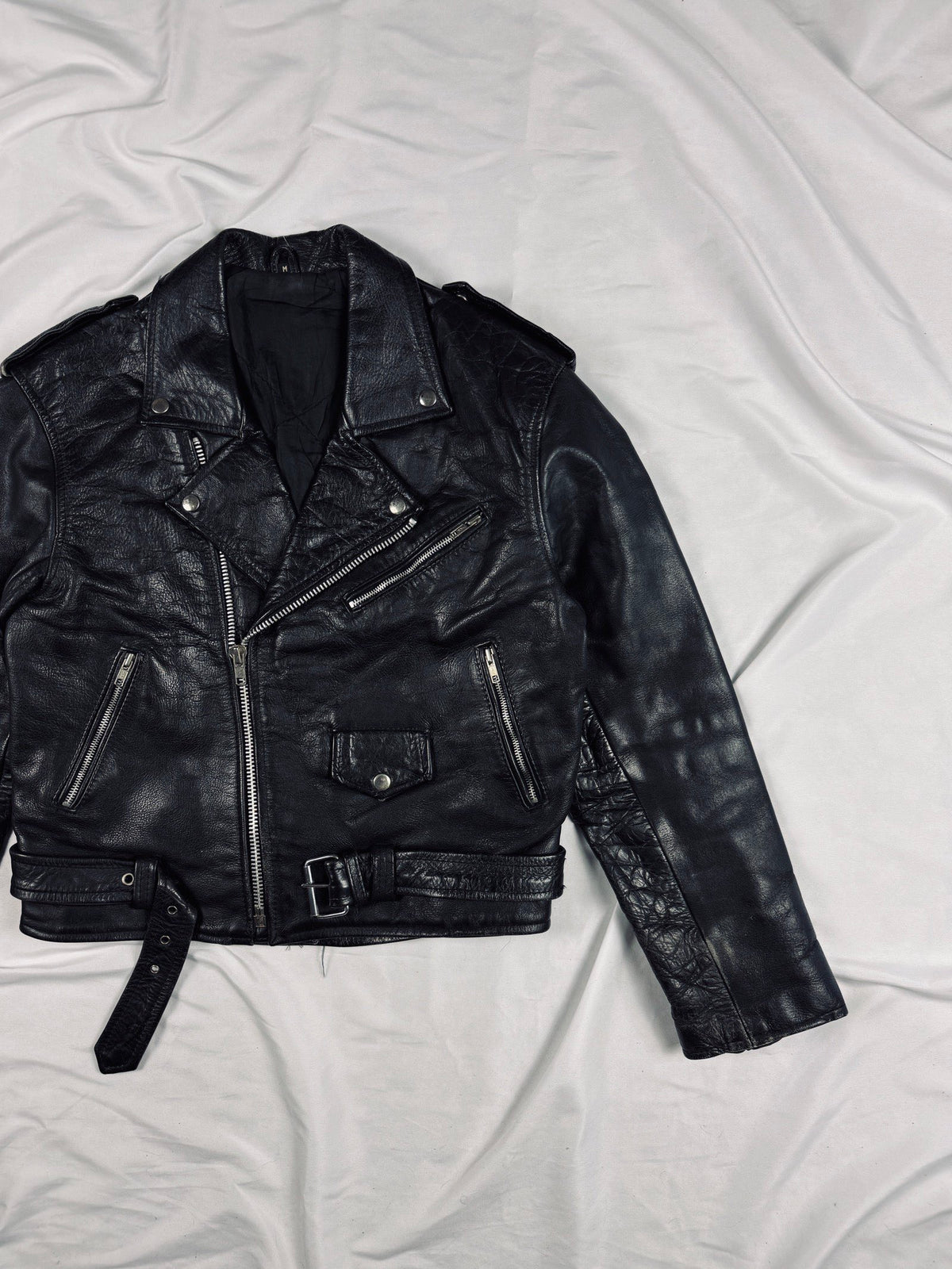 heavy 00s classic biker leather jacket