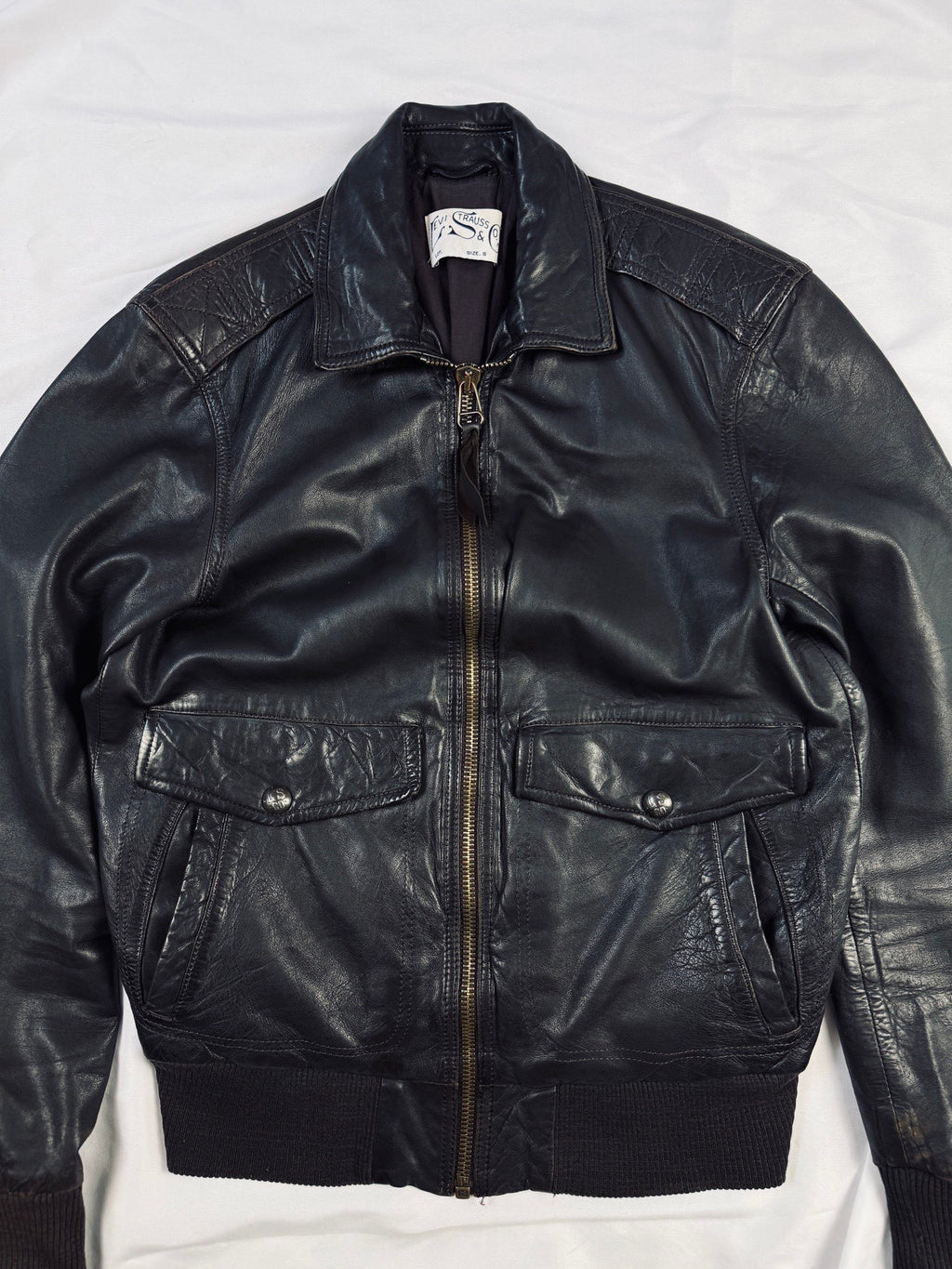 Vintage levi's A-2 bomber leather brown jacket