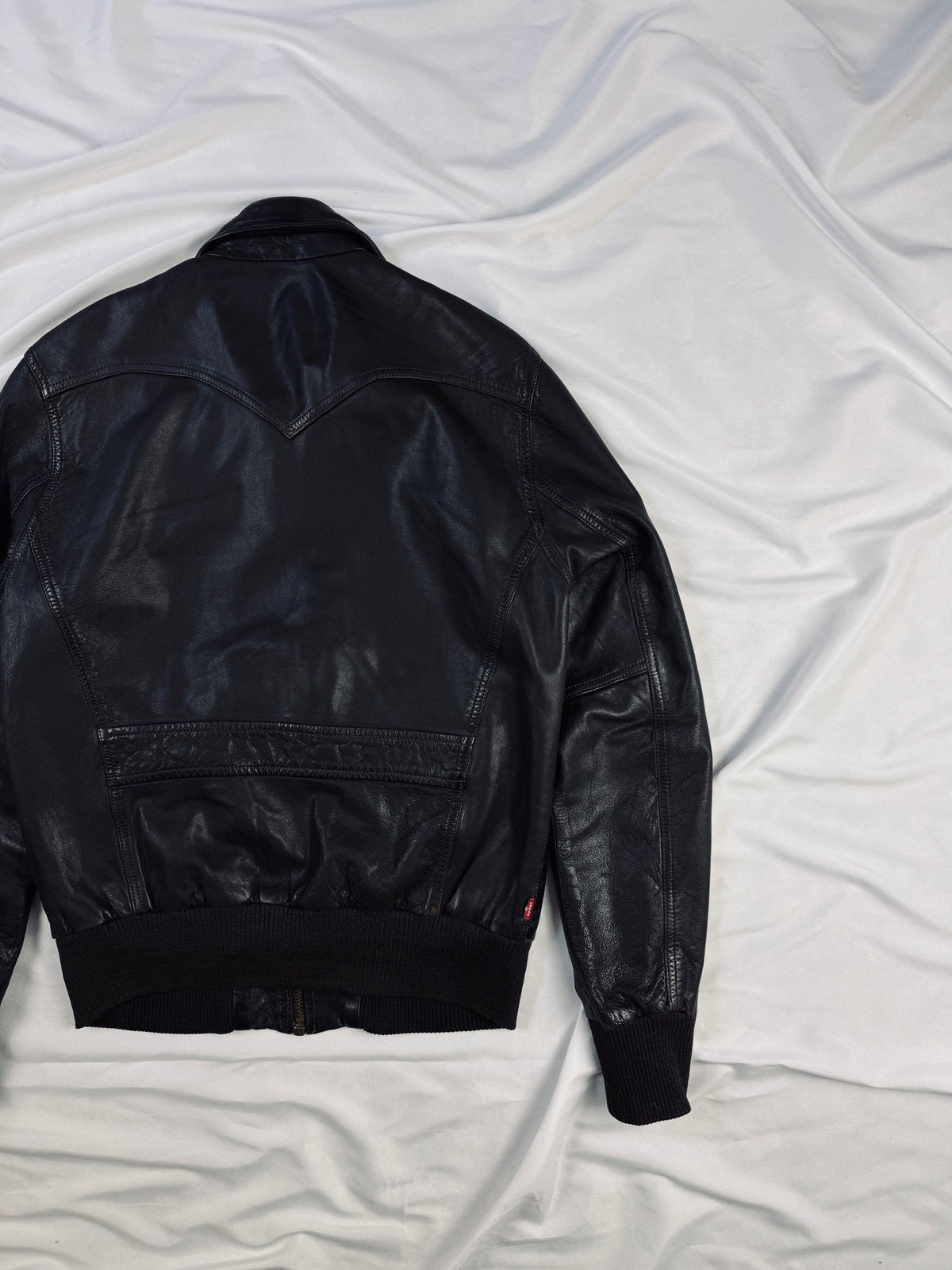 Vintage levi's A-2 bomber leather brown jacket