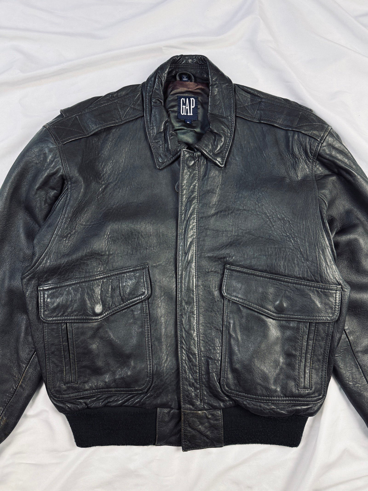 GAP heavy grain bomber leather jacket