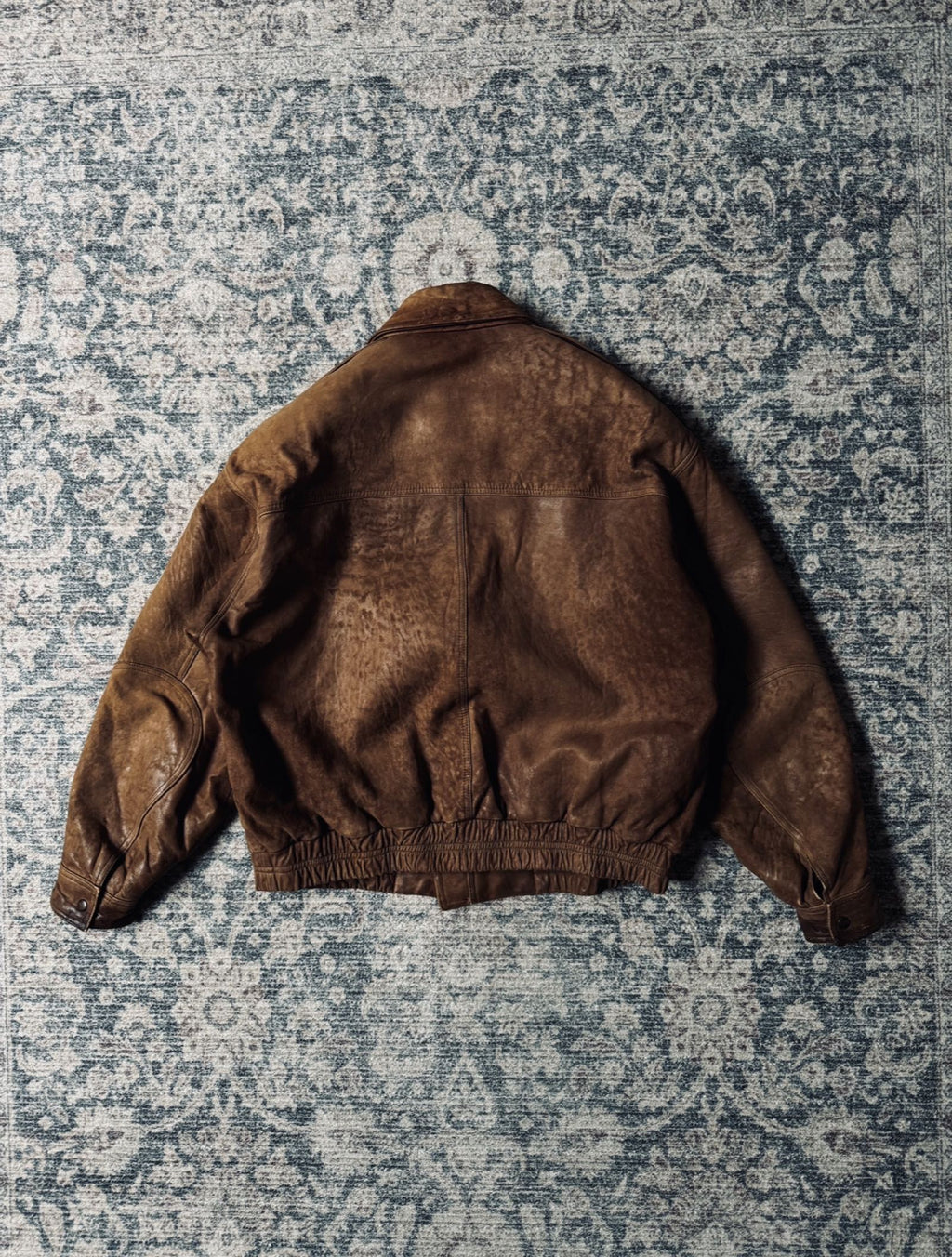 Vintage brown retro bomber leather jacker
