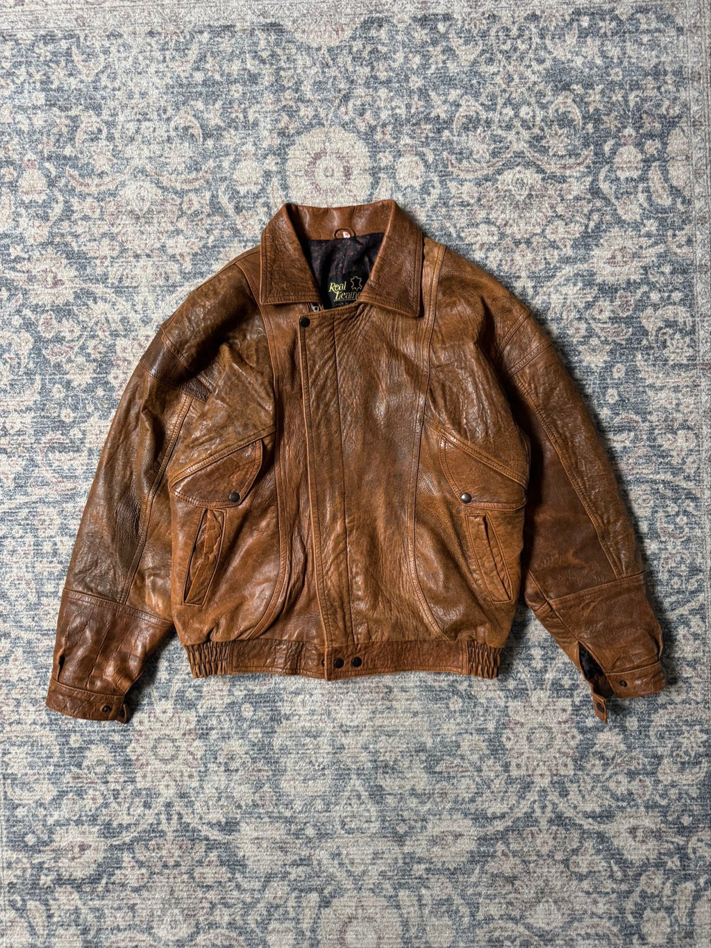 Vintage 90s brown bomber leather jacket. Aviator type
