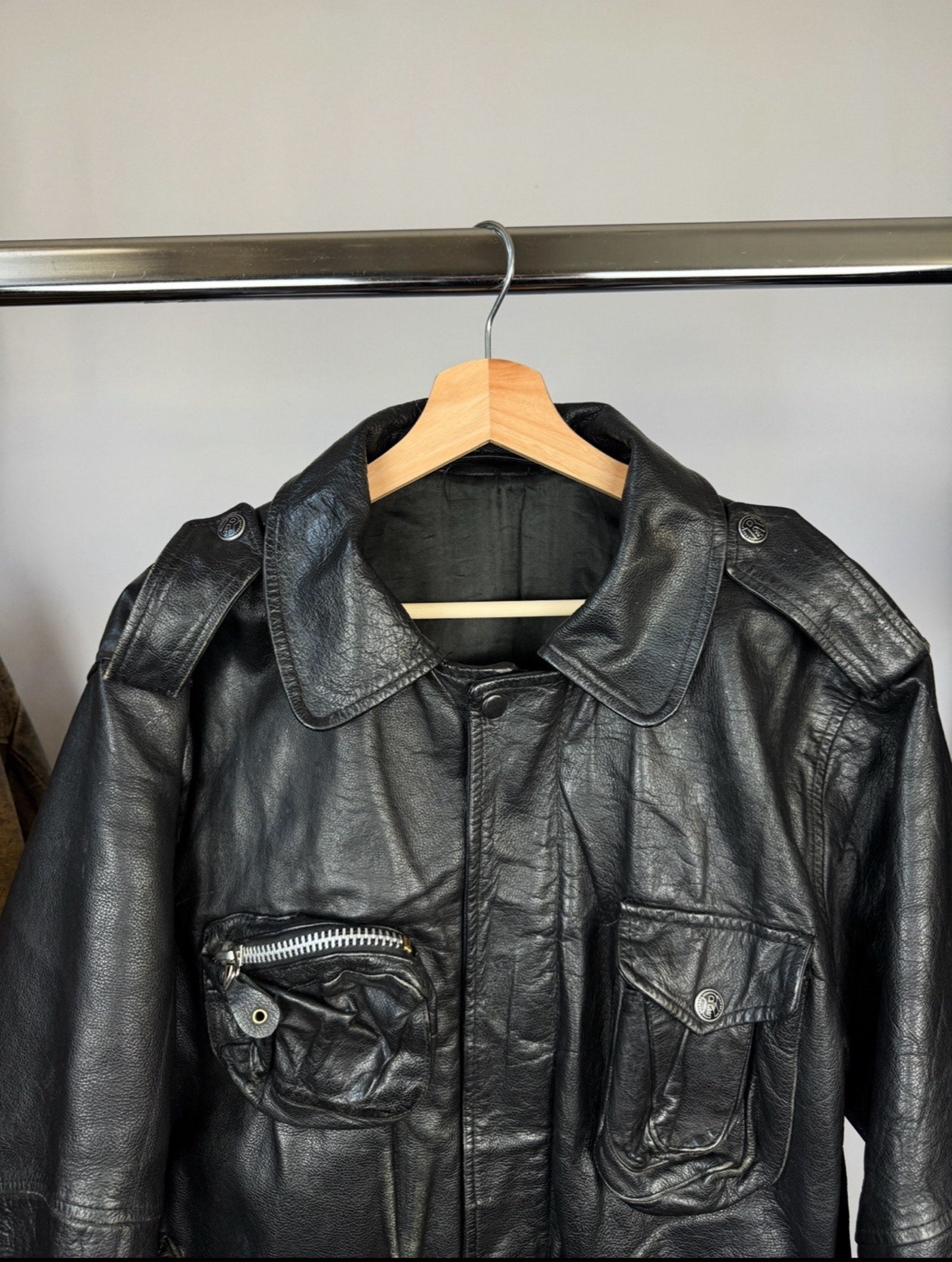 90s multipocket leather jacket