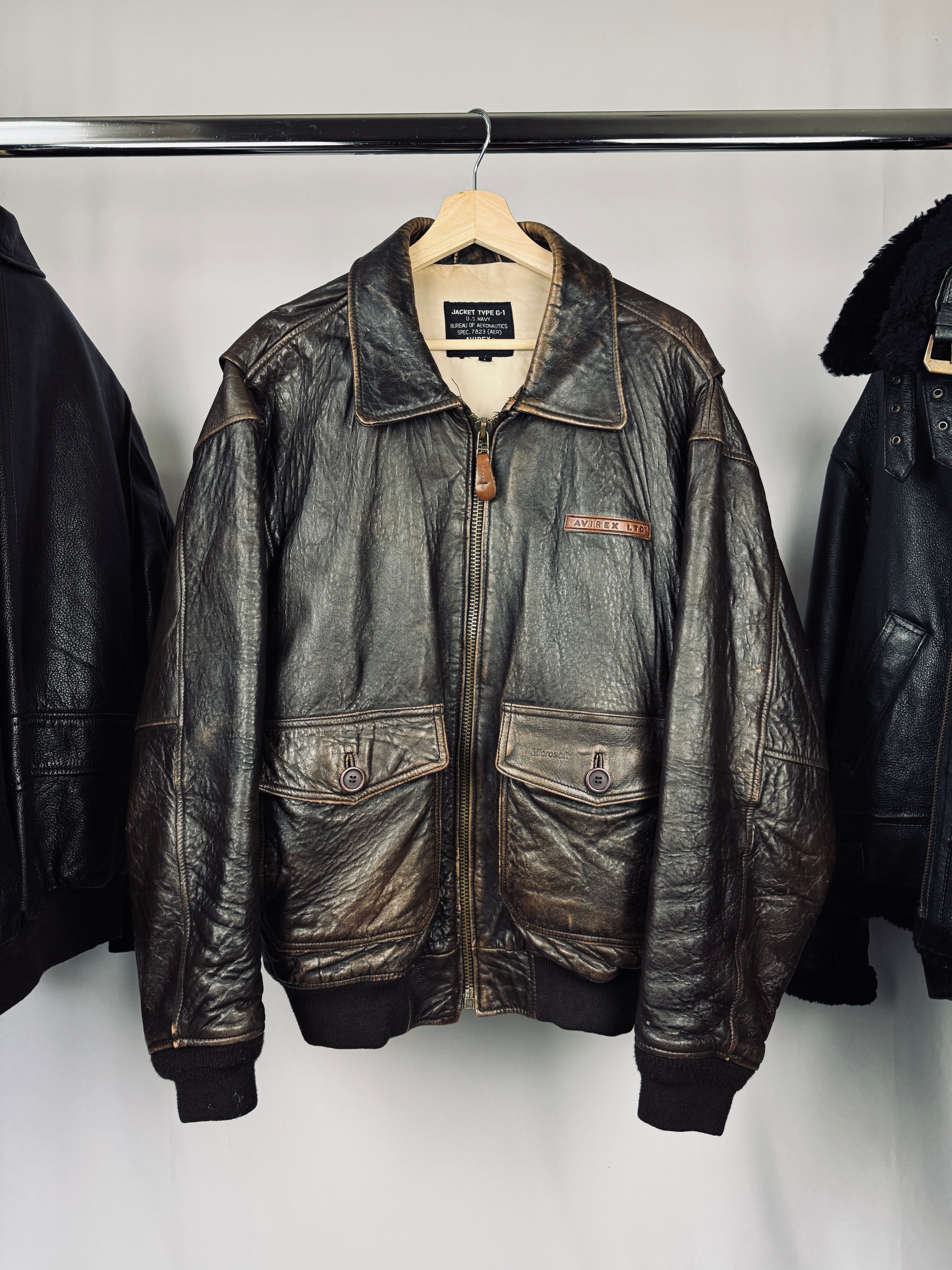 Avirex Vintage a-2 90s biker leather jacket